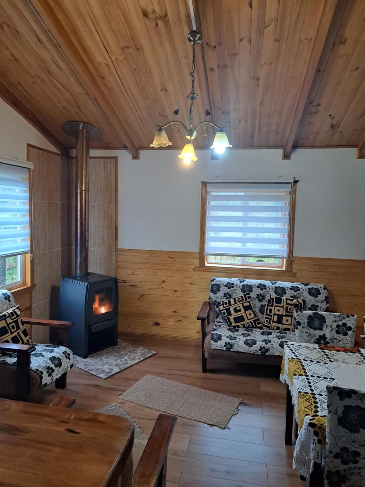 Cabanas Robinson Puyuhuapi Exterior foto